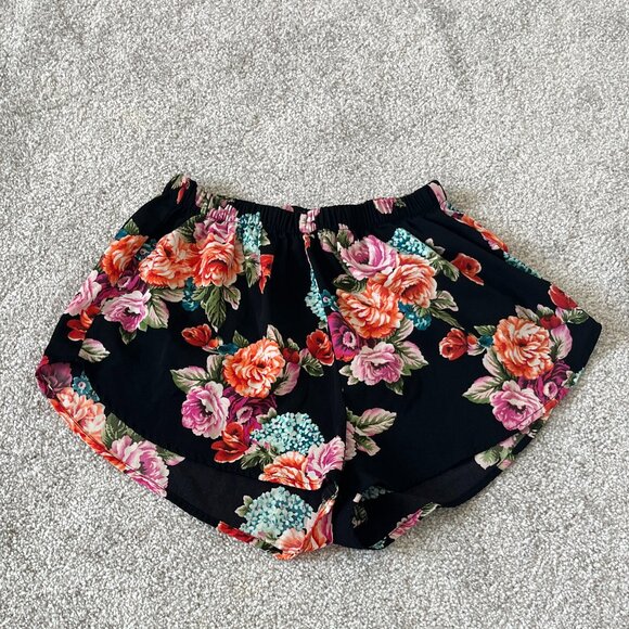Streetwear Society Floral High Waist Shorts - Black and Multicolor - Picture 1 of 4